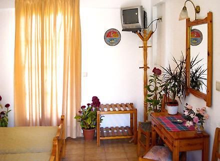 Electra Pansion Hotel Máleme Ngoại thất bức ảnh
