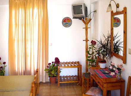 Electra Pansion Hotel Máleme Ngoại thất bức ảnh