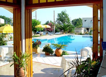 Electra Pansion Hotel Máleme Ngoại thất bức ảnh